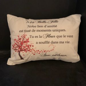 coussin new belle fille